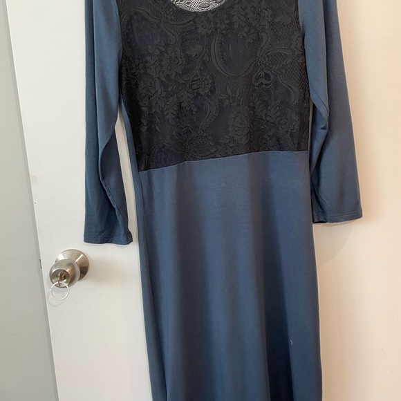 Aritzia babaton black midi dress medium spandex lace - Picture 4 of 5